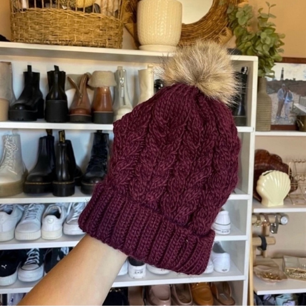 NWT Rainbow maroon/ purple knitted pom pom hat